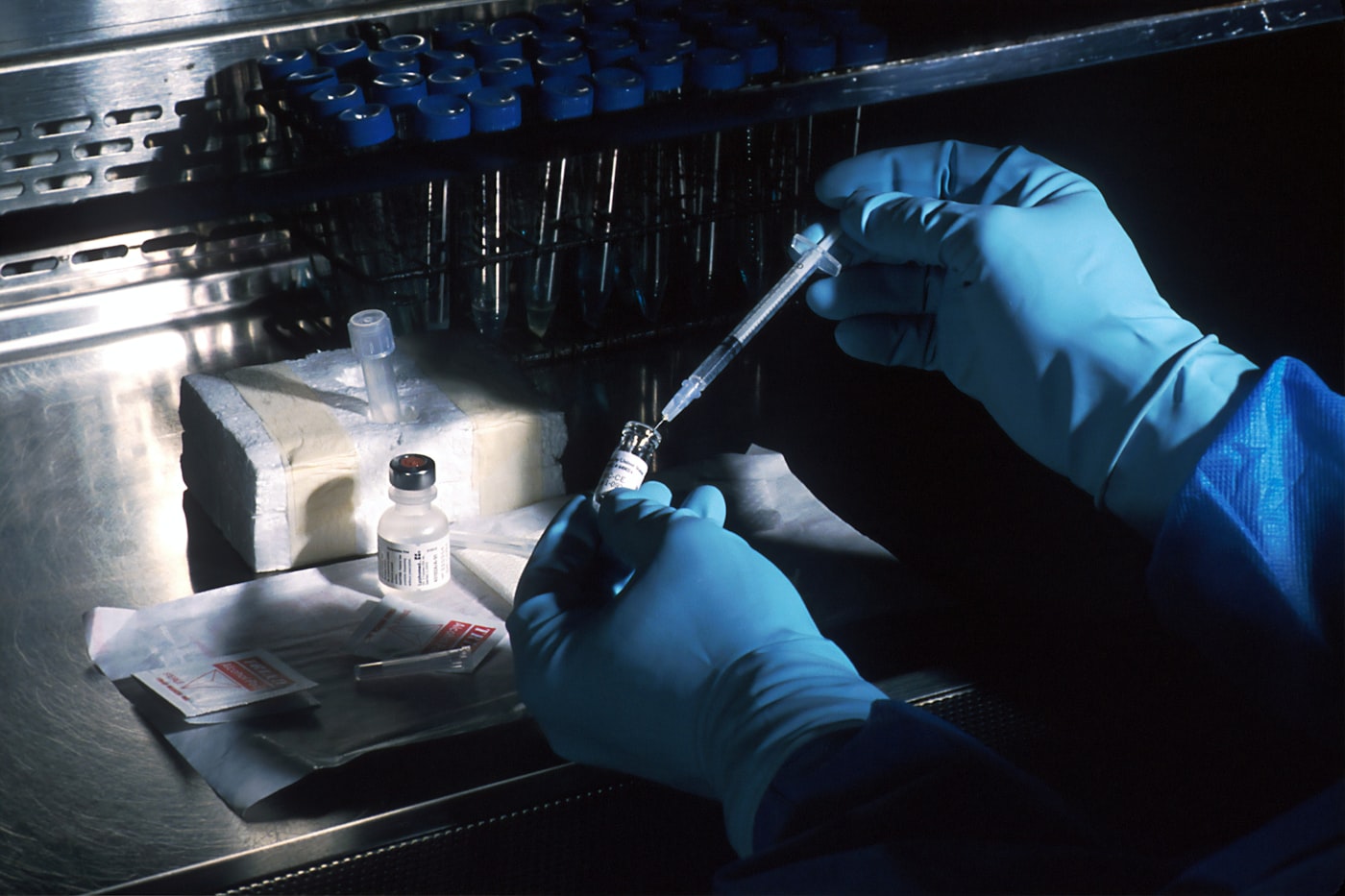 tp-lab-gloves